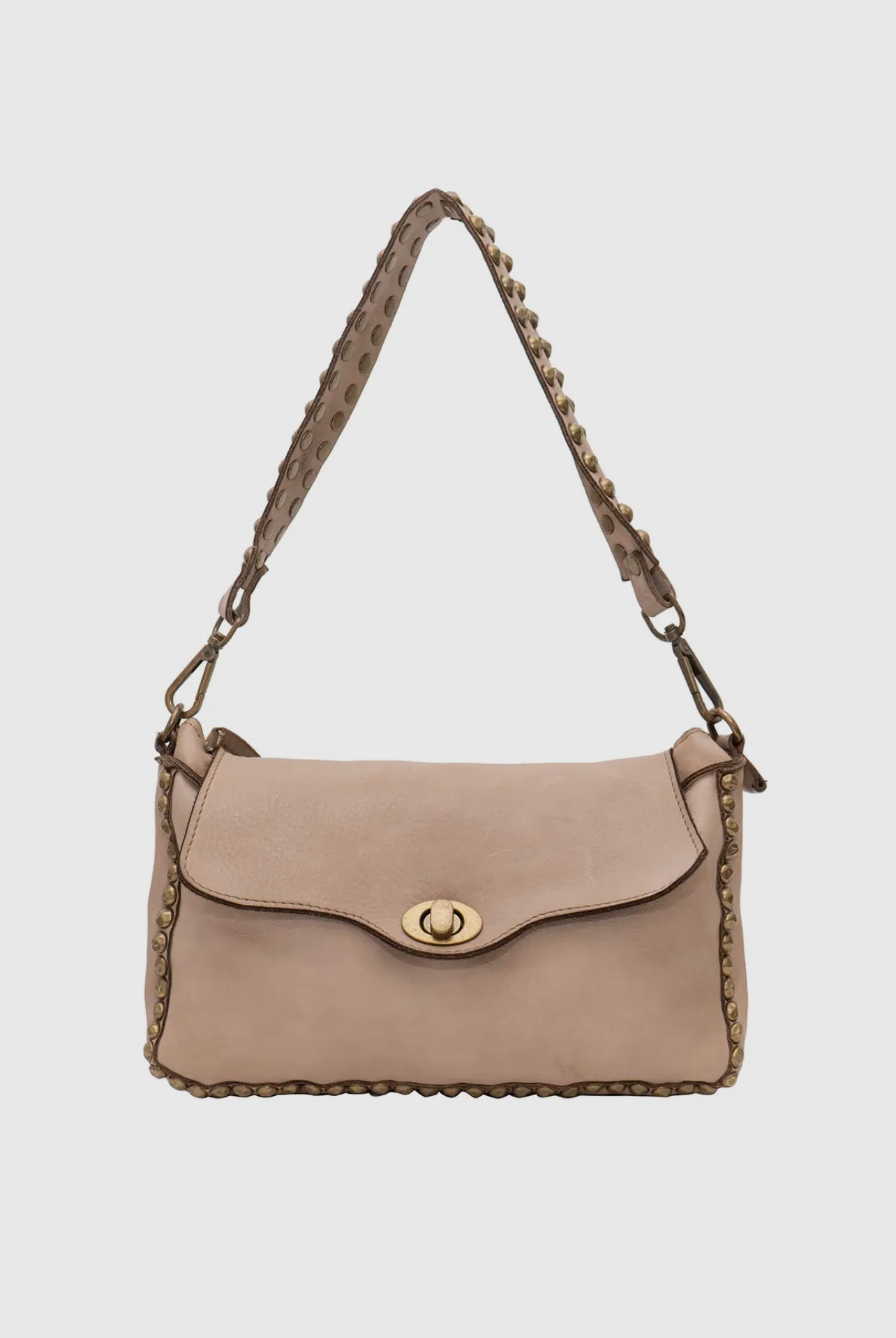 Vintage-style leather shoulder bag